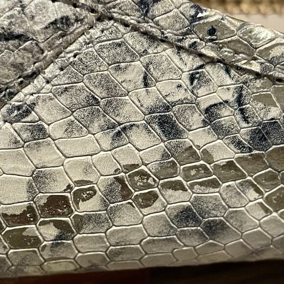 Sam Edelman Womens Snake Print Loafers 8.5M Comfort Shoes Luxury Designer - Picture 2 of 8